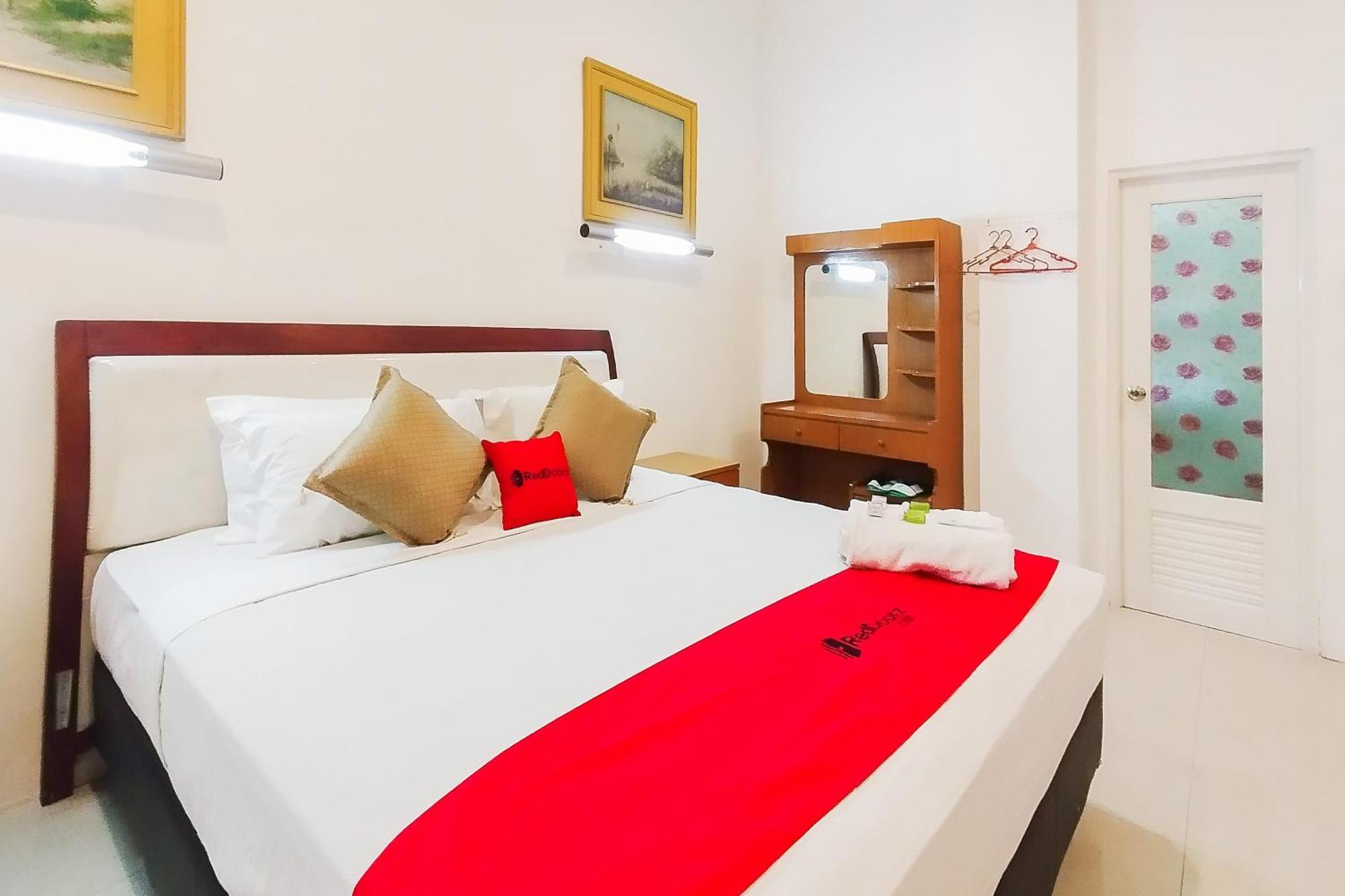 Reddoorz Near Focal Point Medan Hotel Sunggal ภายนอก รูปภาพ