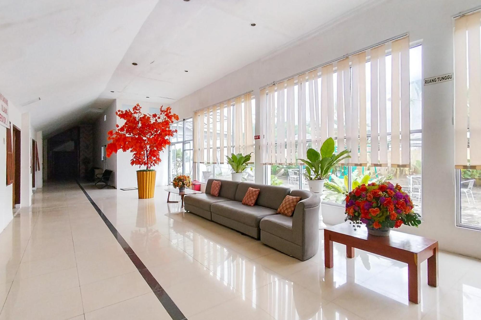 Reddoorz Near Focal Point Medan Hotel Sunggal ภายนอก รูปภาพ